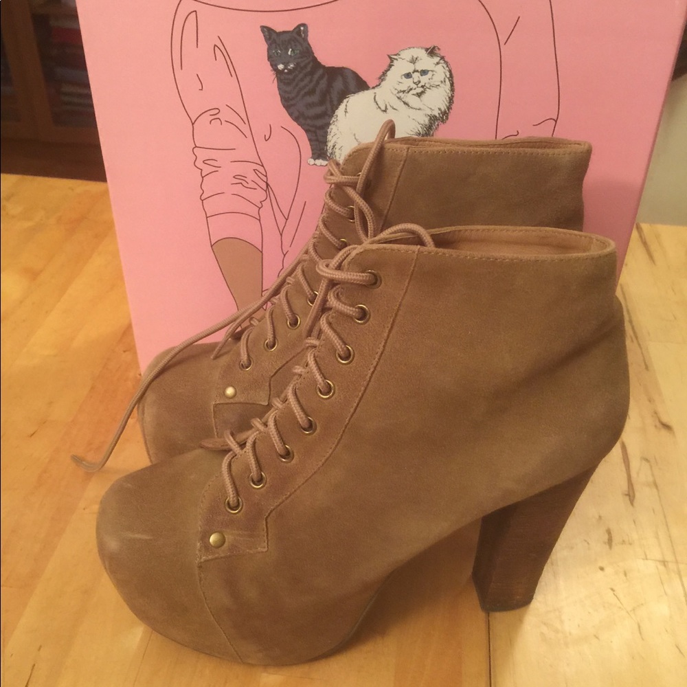 NWT Jeffrey Campbell booties, s.9M
